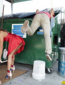 Jade Jantzen Dumpster Diving